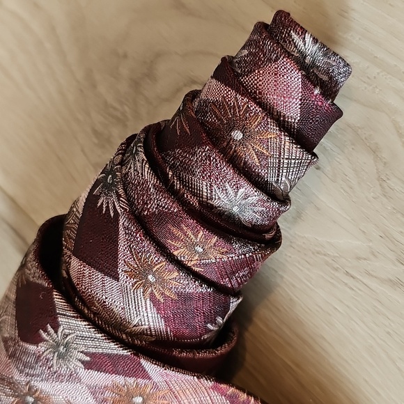 Vintage ARROW Geometric Floral Silk Neck Tie - Picture 5 of 12